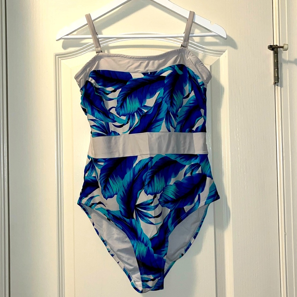 One piece bathing suit